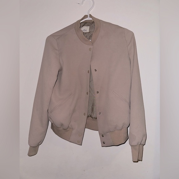 Aritzia Wilfred Poussin bomber jacket XS - great condition! - Picture 2 of 11
